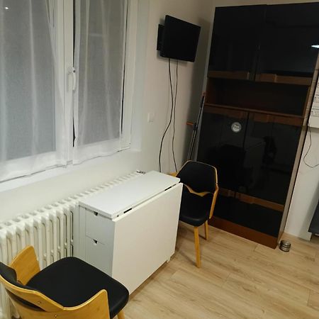 Studio Quartier Hopital Et Universite Le Mans Eksteriør billede